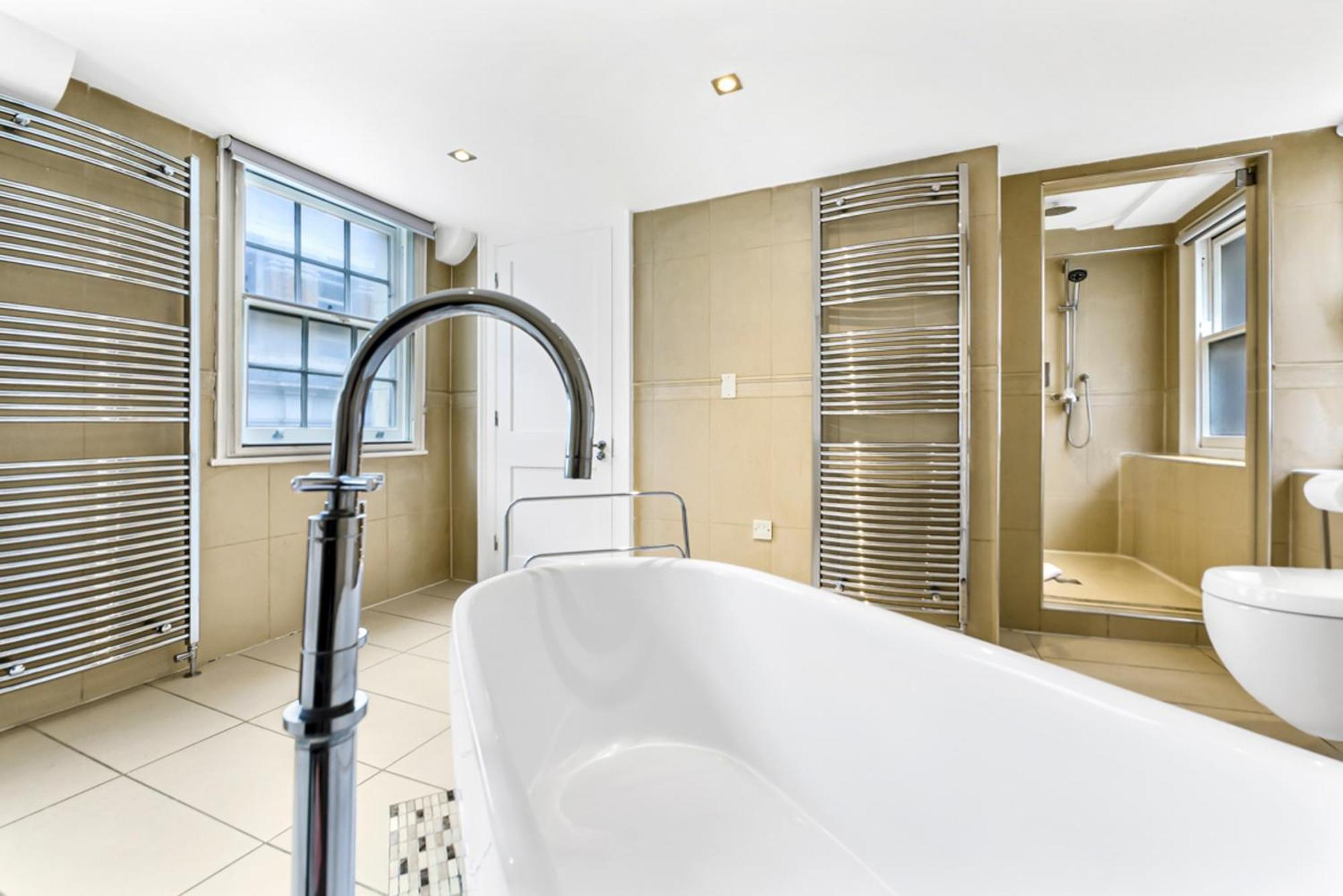 Piccadilly House! Villa Лондон Екстериор снимка
